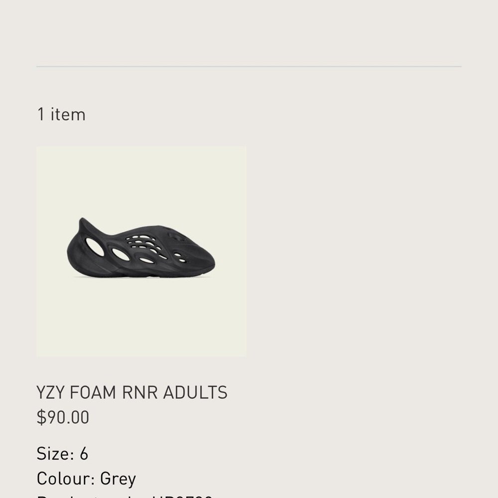 YZY Foam RNR Adults in Black